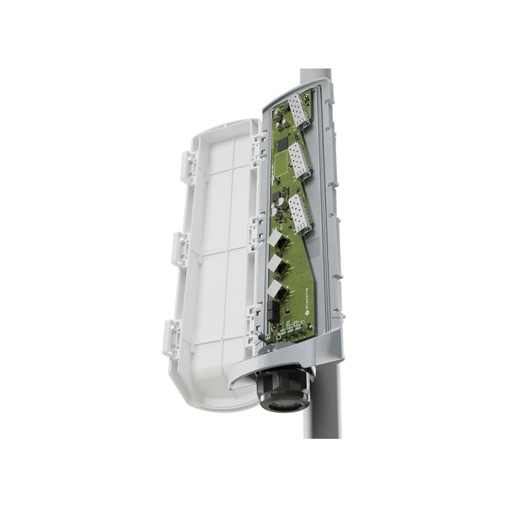 MikroTik 3 Port Gigabit 3SFP+ 154W PoE Outdoor Switch